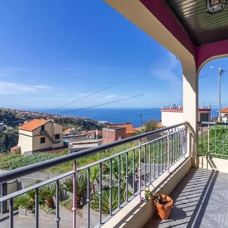 Peaceful Retreat Near Levadas Σπίτι διακοπών