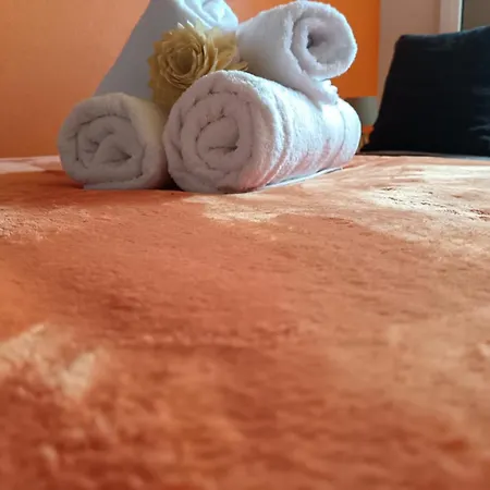 Peaceful Retreat Near Levadas Semesterbostad Arco da Calheta (Madeira)