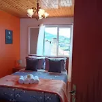 Peaceful Retreat Near Levadas