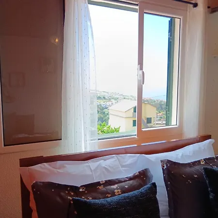 Ferienhaus Peaceful Retreat Near Levadas *