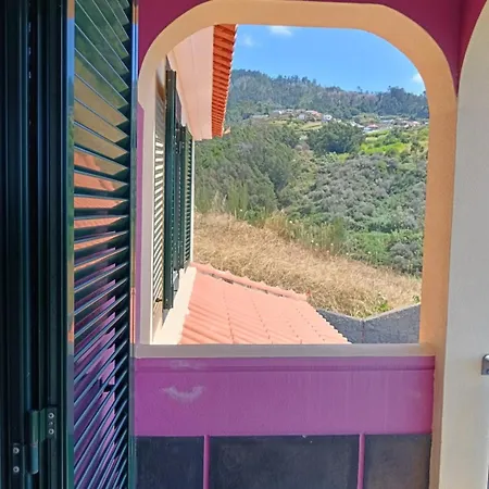 Ferienhaus Peaceful Retreat Near Levadas Arco da Calheta (Madeira)