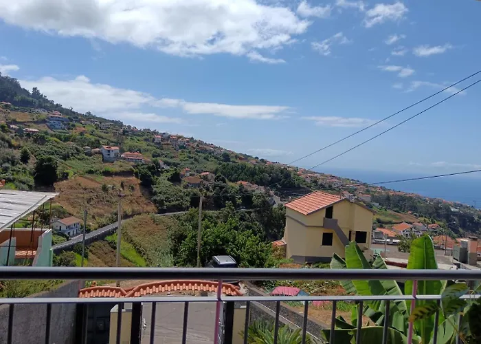 Peaceful Retreat Near Levadas * Arco da Calheta (Madeira)
